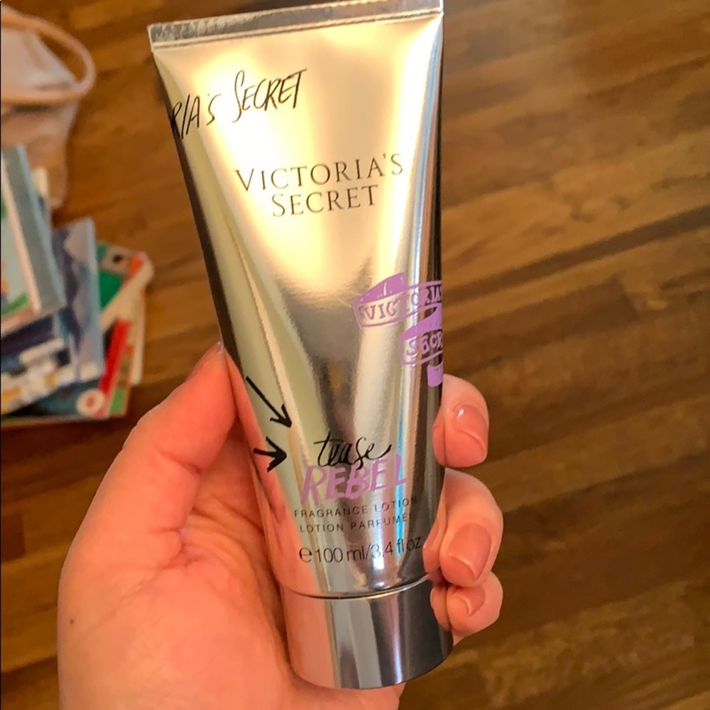 Victoria’s Secret Tease Rebel Fragrance Lotion